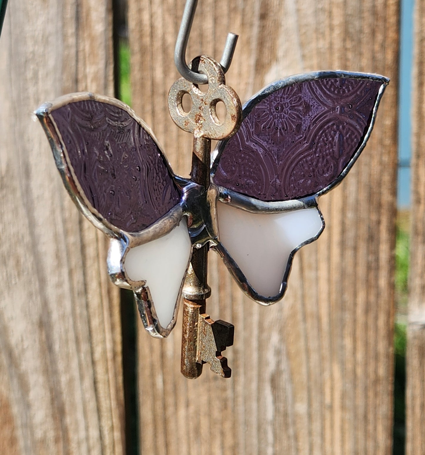 Stained Glass Lilac & Purple Wispy Flying Key