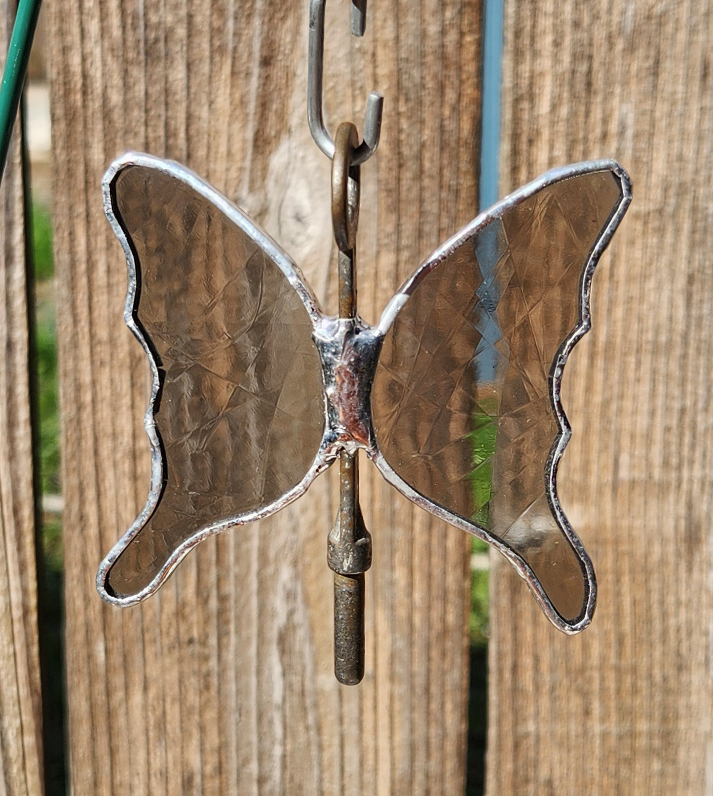 Gray Swirly Stained Glass Flying Key