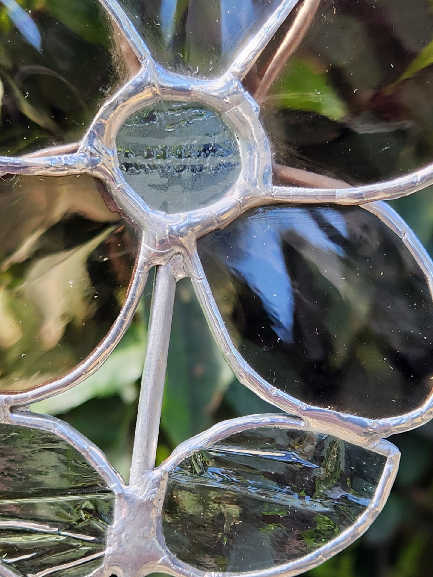 Tan Waterglass Daisy Stained Glass Plant Stake