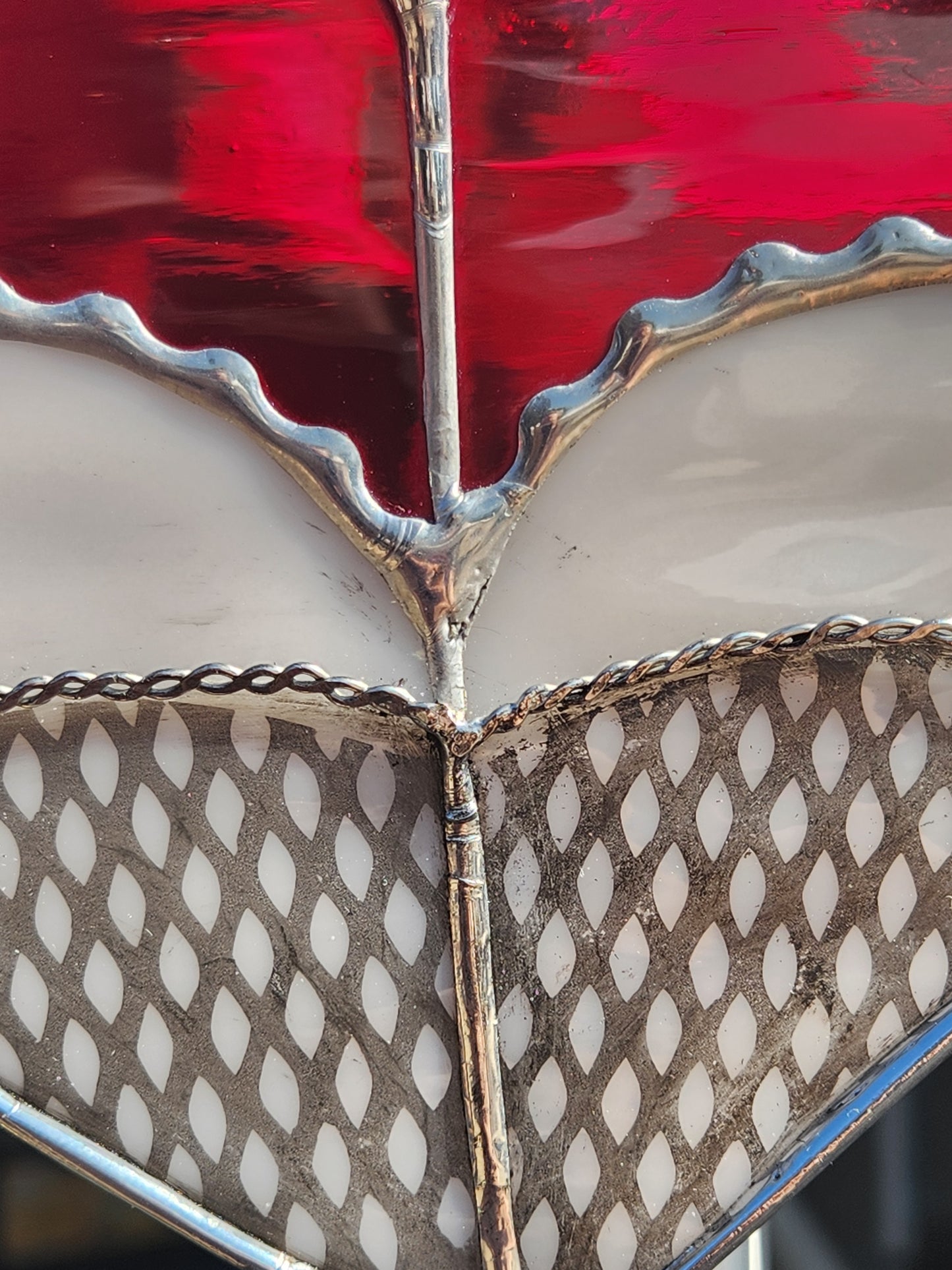 Red Mirror Stained Glass Heart Shaped Booty