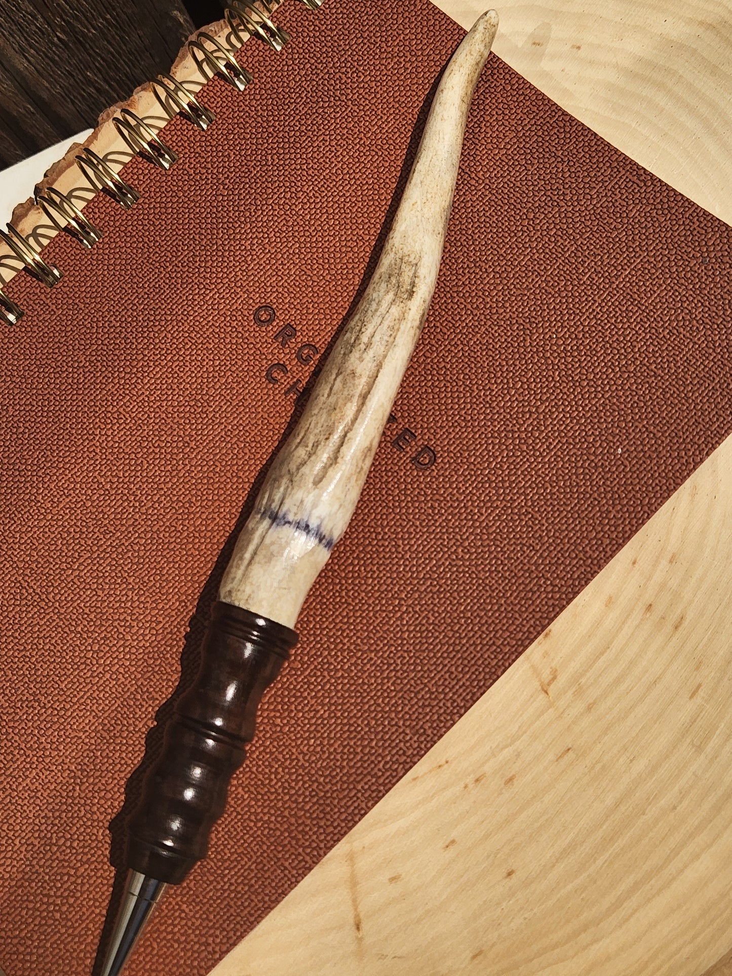 Walnut & Antler Streamline Twist Modified Wand Pen