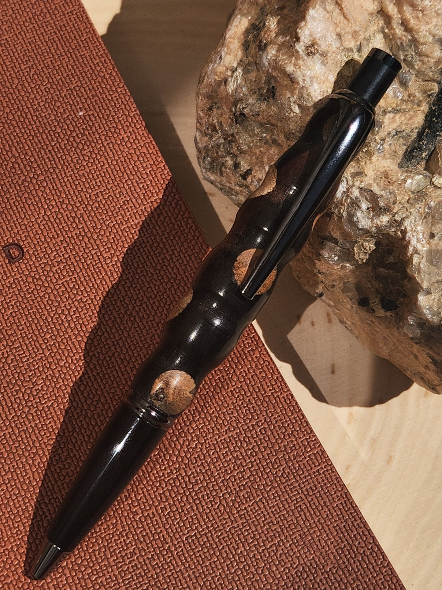 Ebony & Pine Wood Compson Click Pen