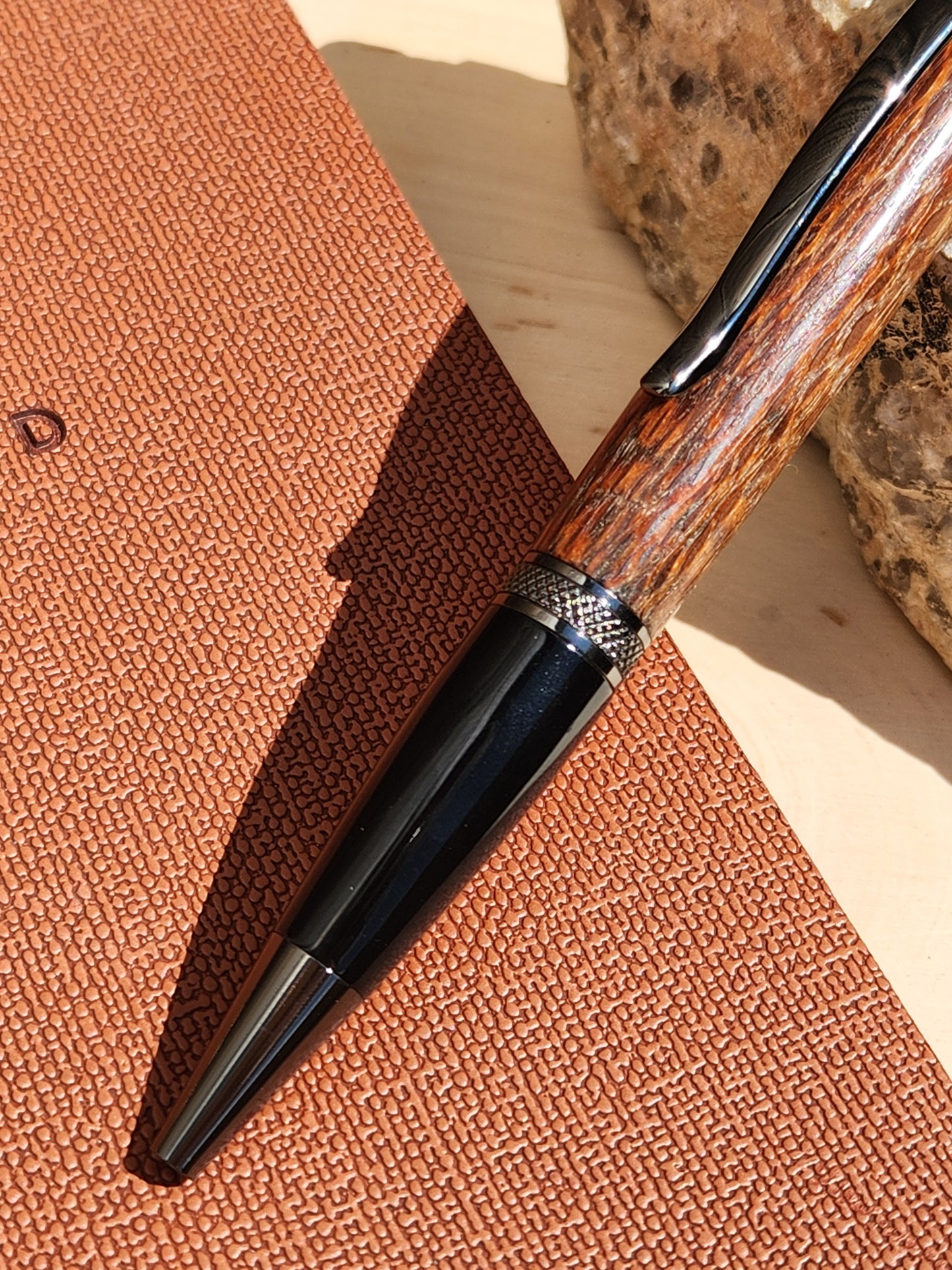 Leopard Wood Gatsby Grande Twist Pen