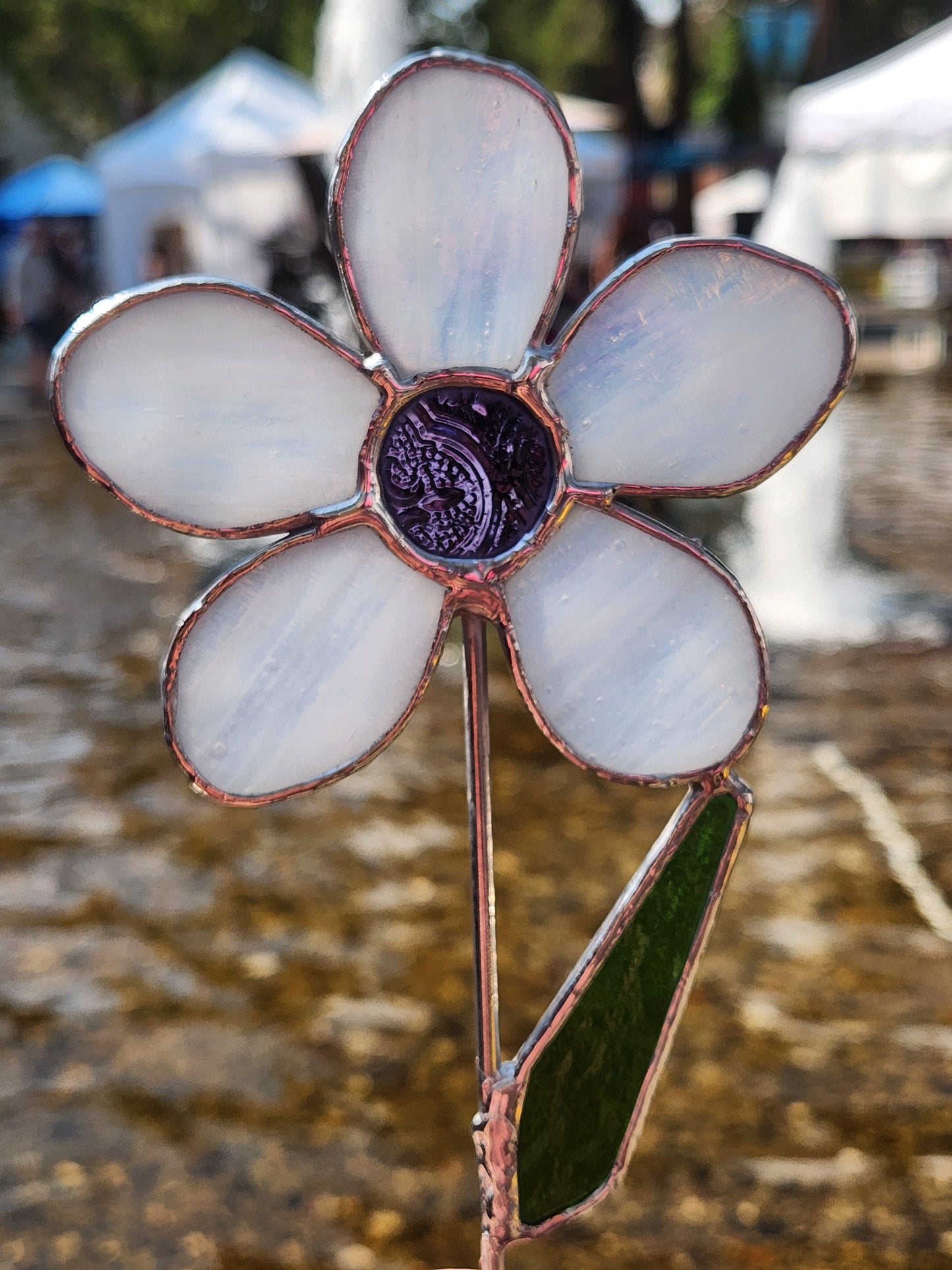 White Stained Glass Daisy Plant Stake with Purple Morisco Center