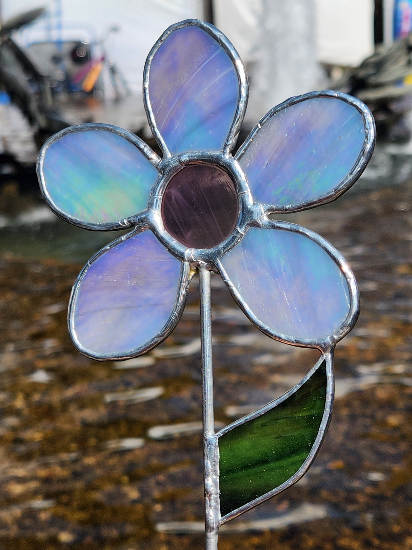 Gray Iridescent Stained Glass Daisy Plant Stake with Purple Wispy Center