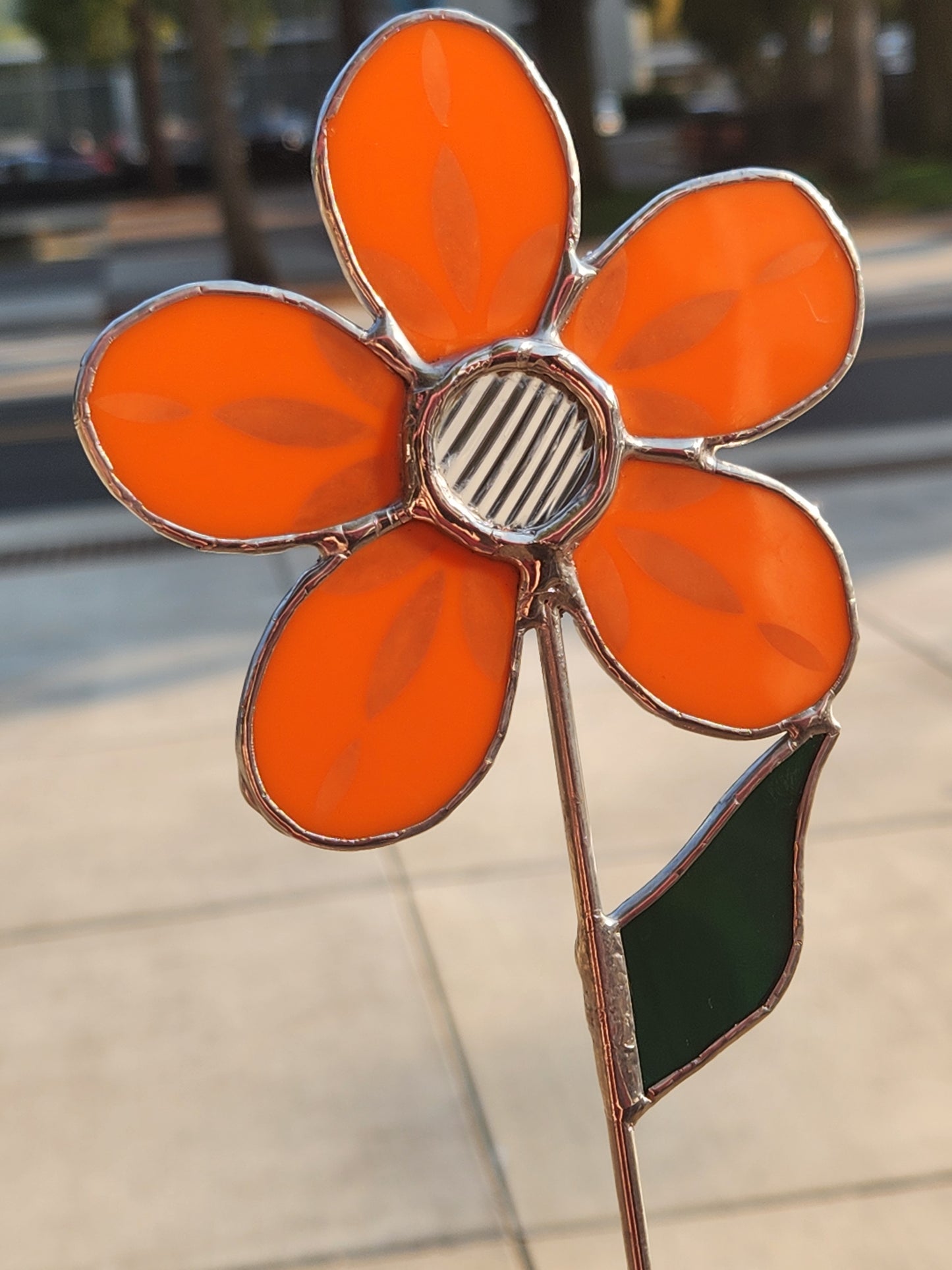 Etched Orange Stained Glass Daisy Plant Stake with Clear Reeded Center