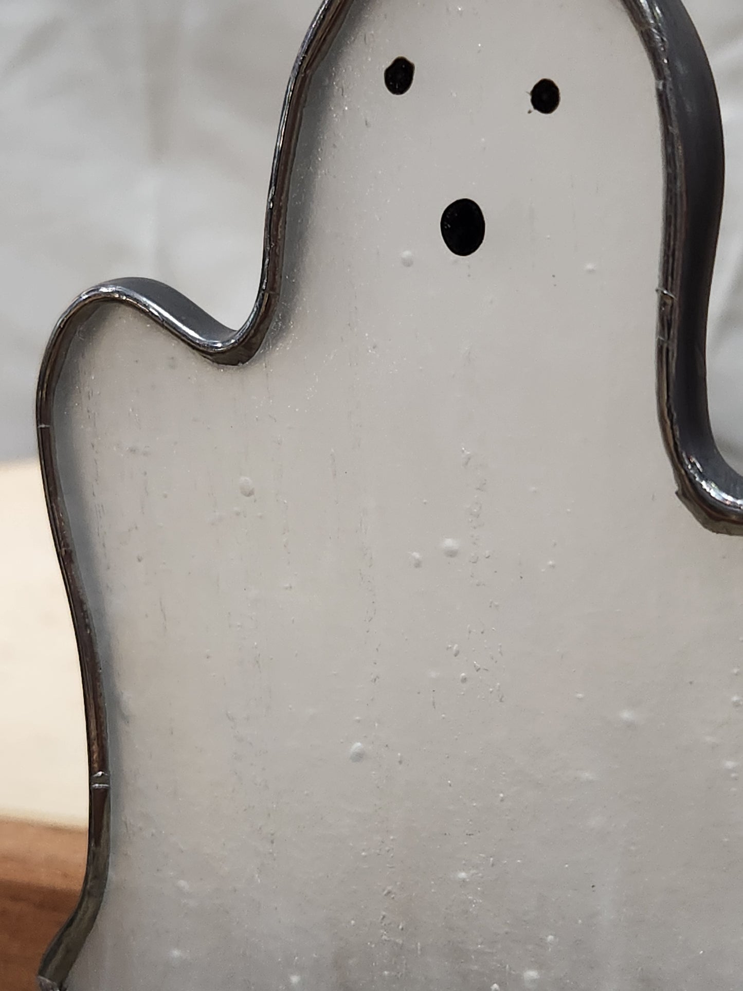 Frosted White Textured Haunting Stained Glass Ghost Plant Stake