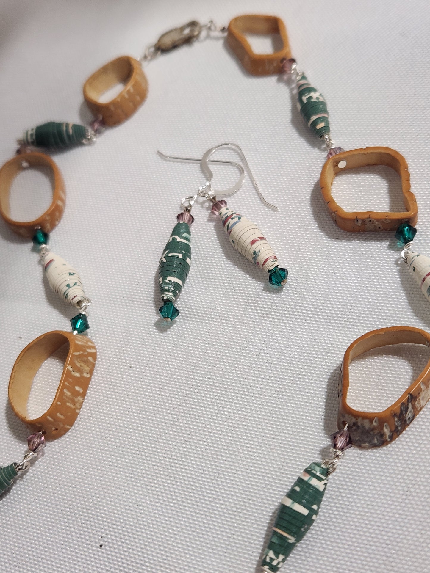 Natural Sparkle Necklace & Earrings Set