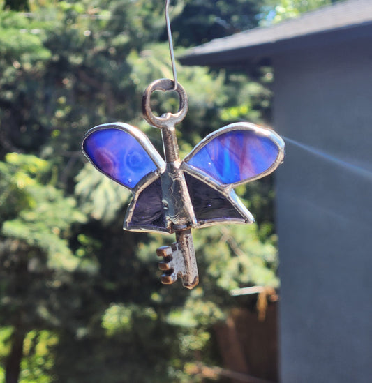 Purple Streaky & Purple Waterglass Stained Glass Flying Key