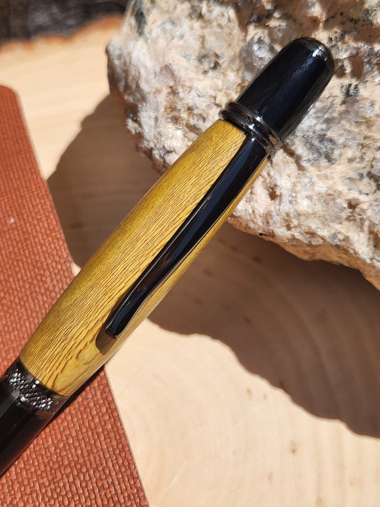 Agarite Gatsby Grande Twist Pen