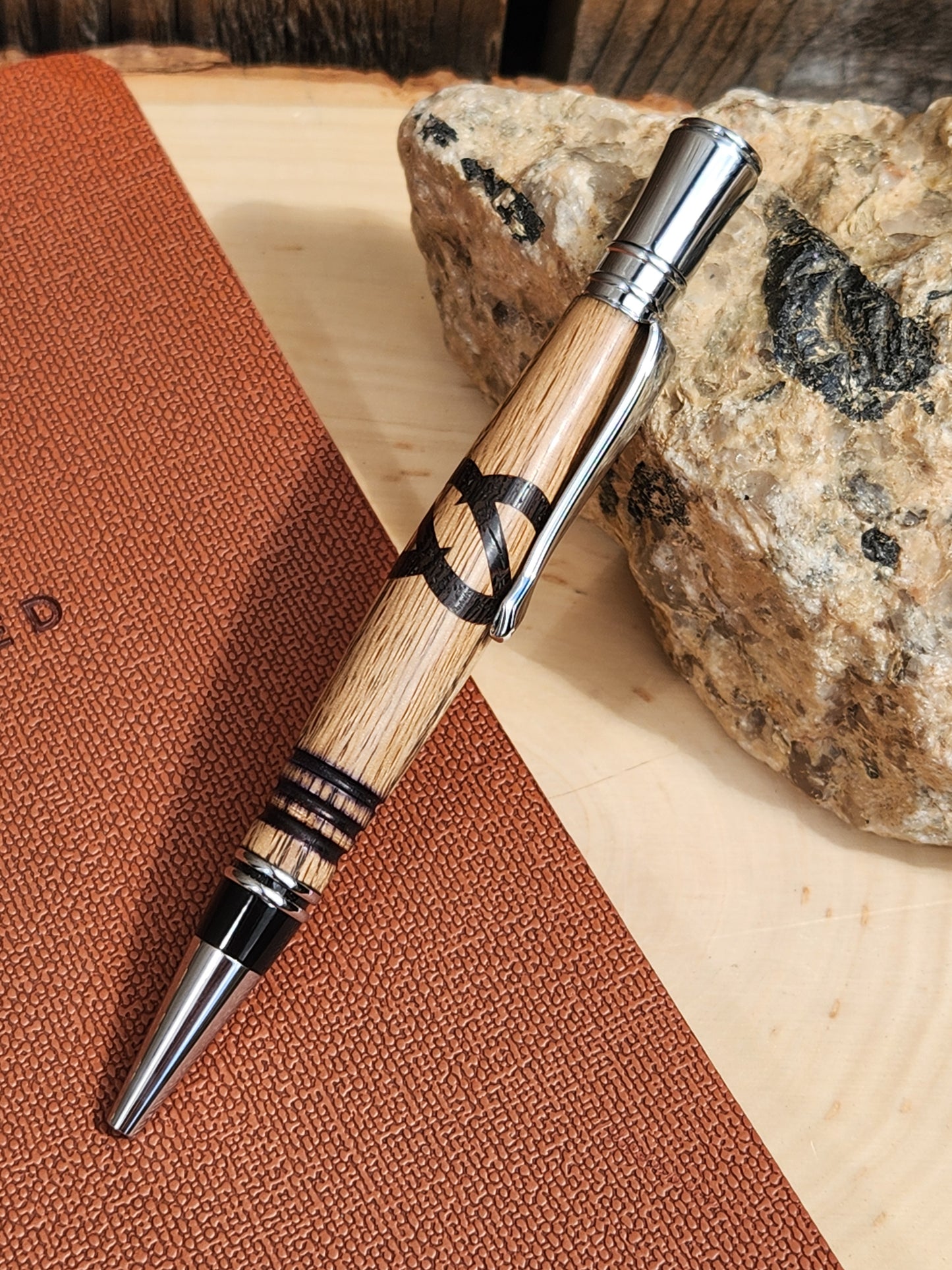 Oak & Ebony Executive Twist Pen