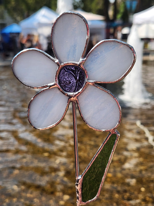 White Stained Glass Daisy Plant Stake with Purple Morisco Center