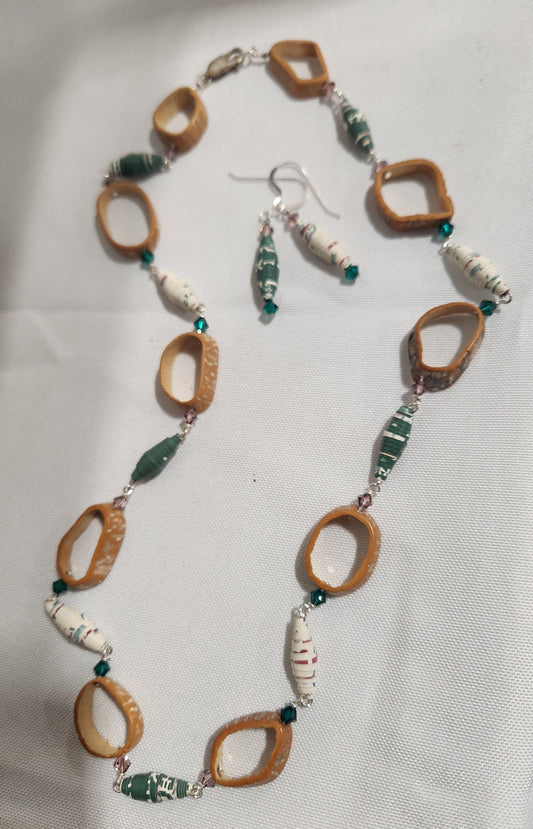 Natural Sparkle Necklace & Earrings Set