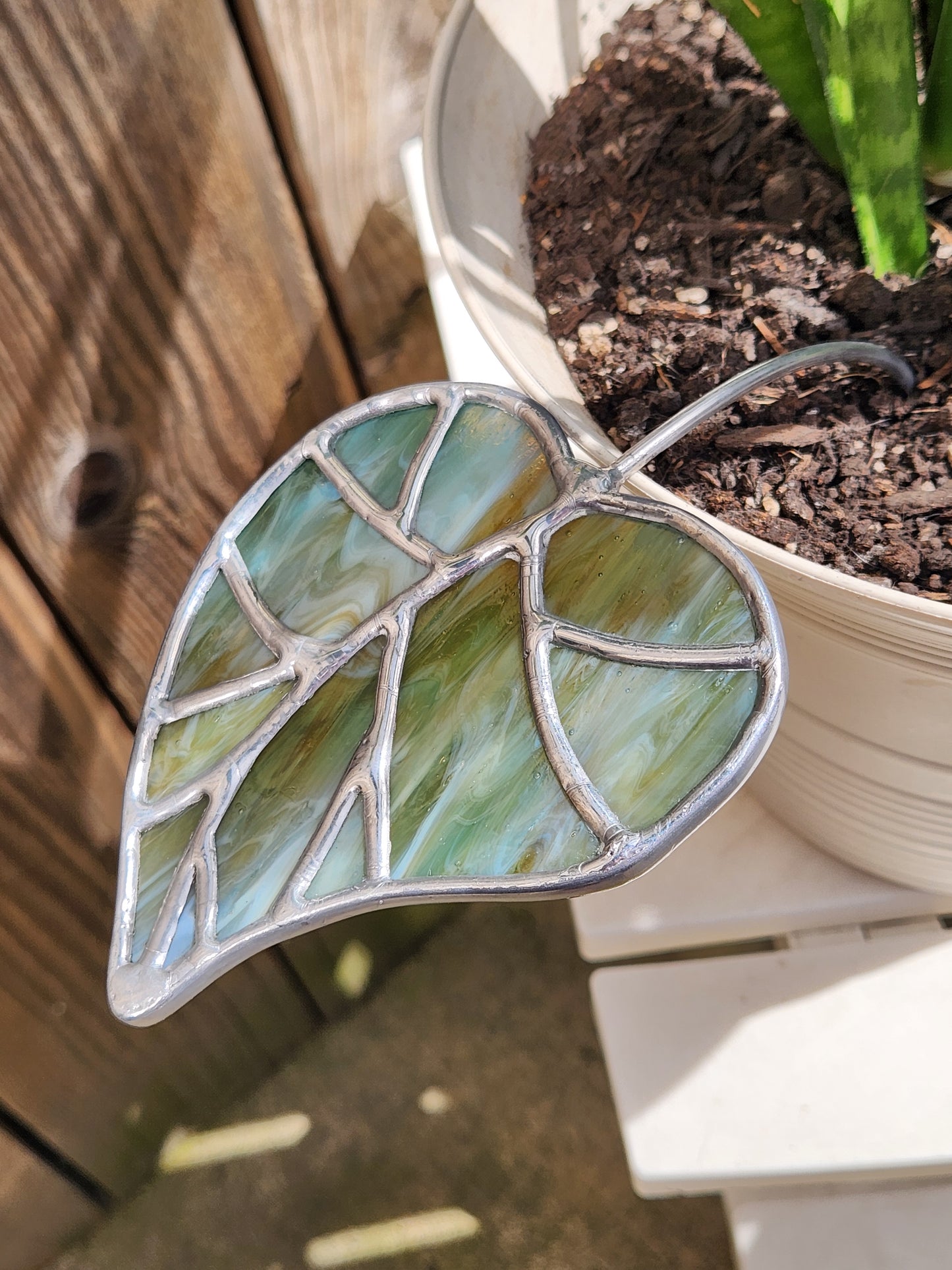 Light Teal-Green Stained Glass Elven Leaf Plant Stake