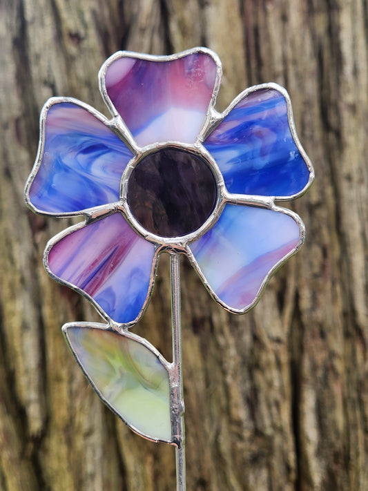 Various Purple Wavy Flower Stained Glass Plant Stake with Purple Center