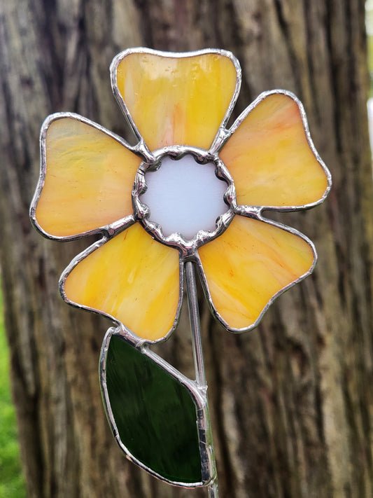 Yellow Wavy Flower Stained Glass Plant Stake with White Center