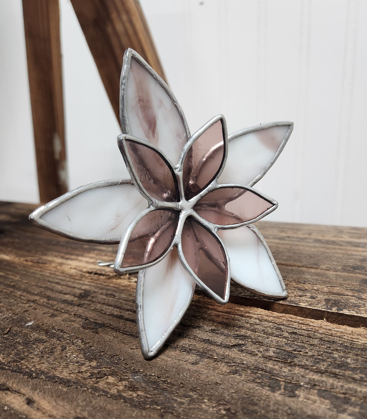 White & Mauve Streaky and Mauve Stained Glass Table Flower