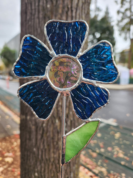 Cobalt Ripple Glass Wavy Flower Stained Glass Plant Stake with Iridescent Center