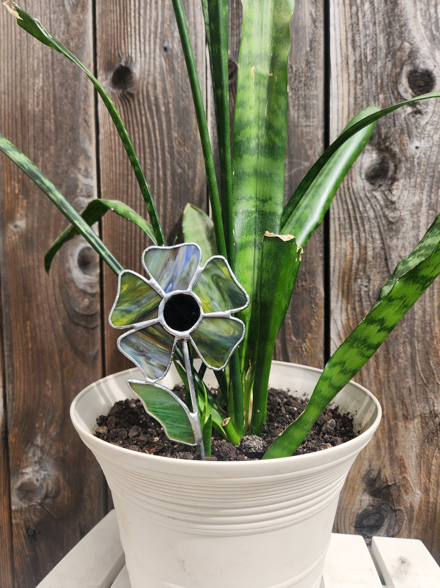 Opaque Green/Blue Streaky Stained Glass Wavy Flower Plant Stake with Dark Purple Glass Center