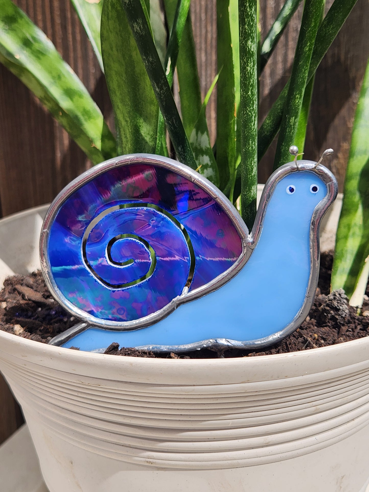 Sky Blue & Dark Blue Iridescent Stained Glass Snail Plant Stake
