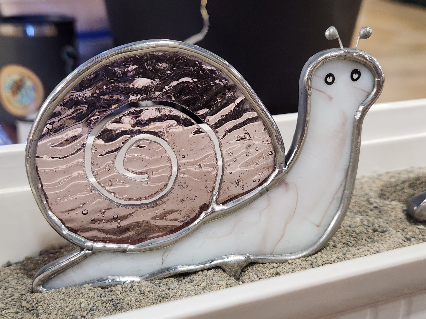 White with Mauve Streaks & Mauve Textured Stained Glass Snail Plant Stake