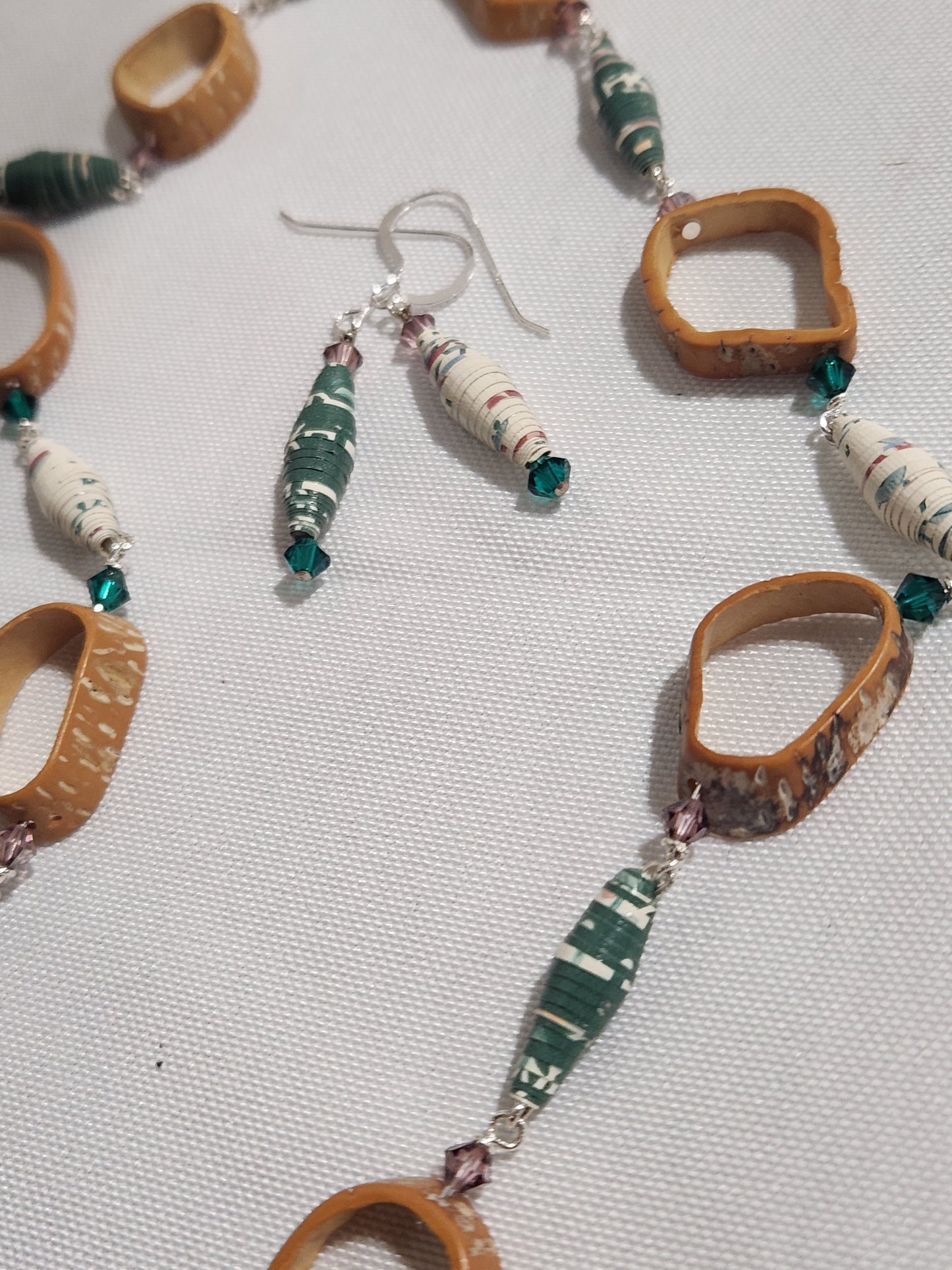 Natural Sparkle Necklace & Earrings Set