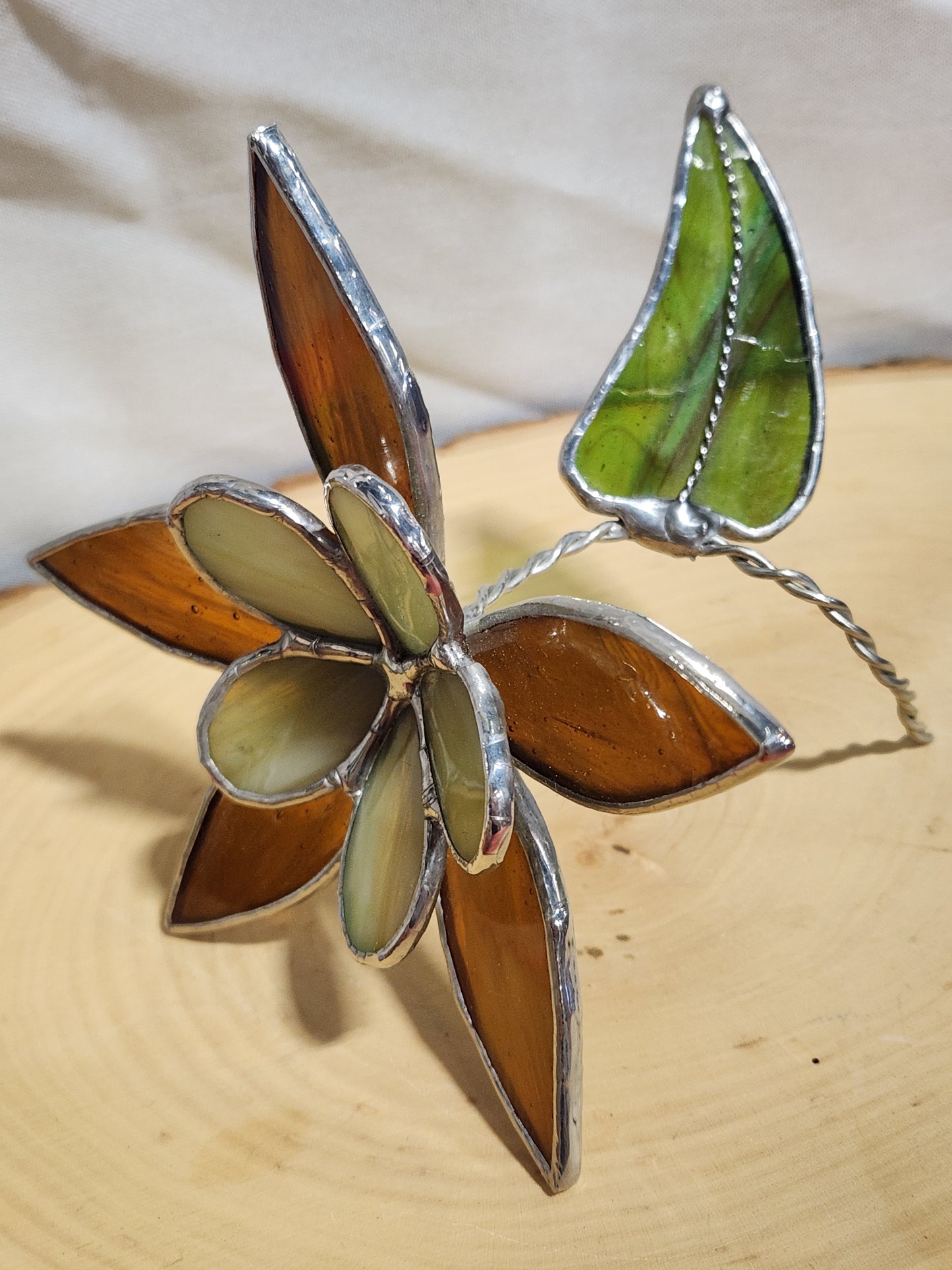 Brown Streaky Glass & Seafoam Stained Glass Table Flower