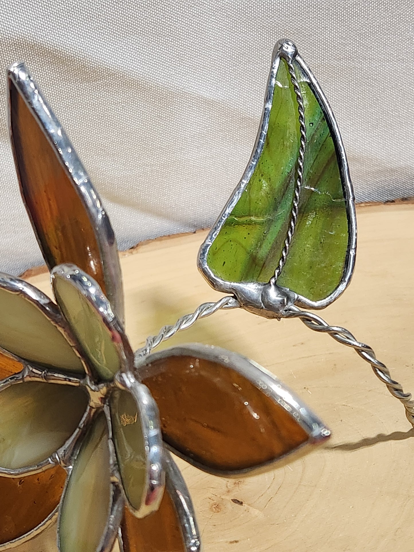 Brown Streaky Glass & Seafoam Stained Glass Table Flower