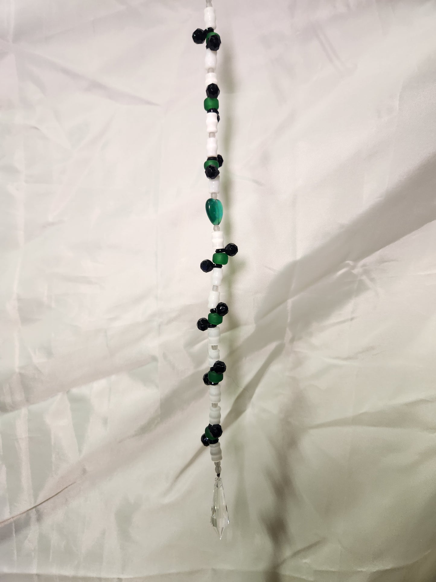 White Cateye Bamboo, Black & Green Suncatcher