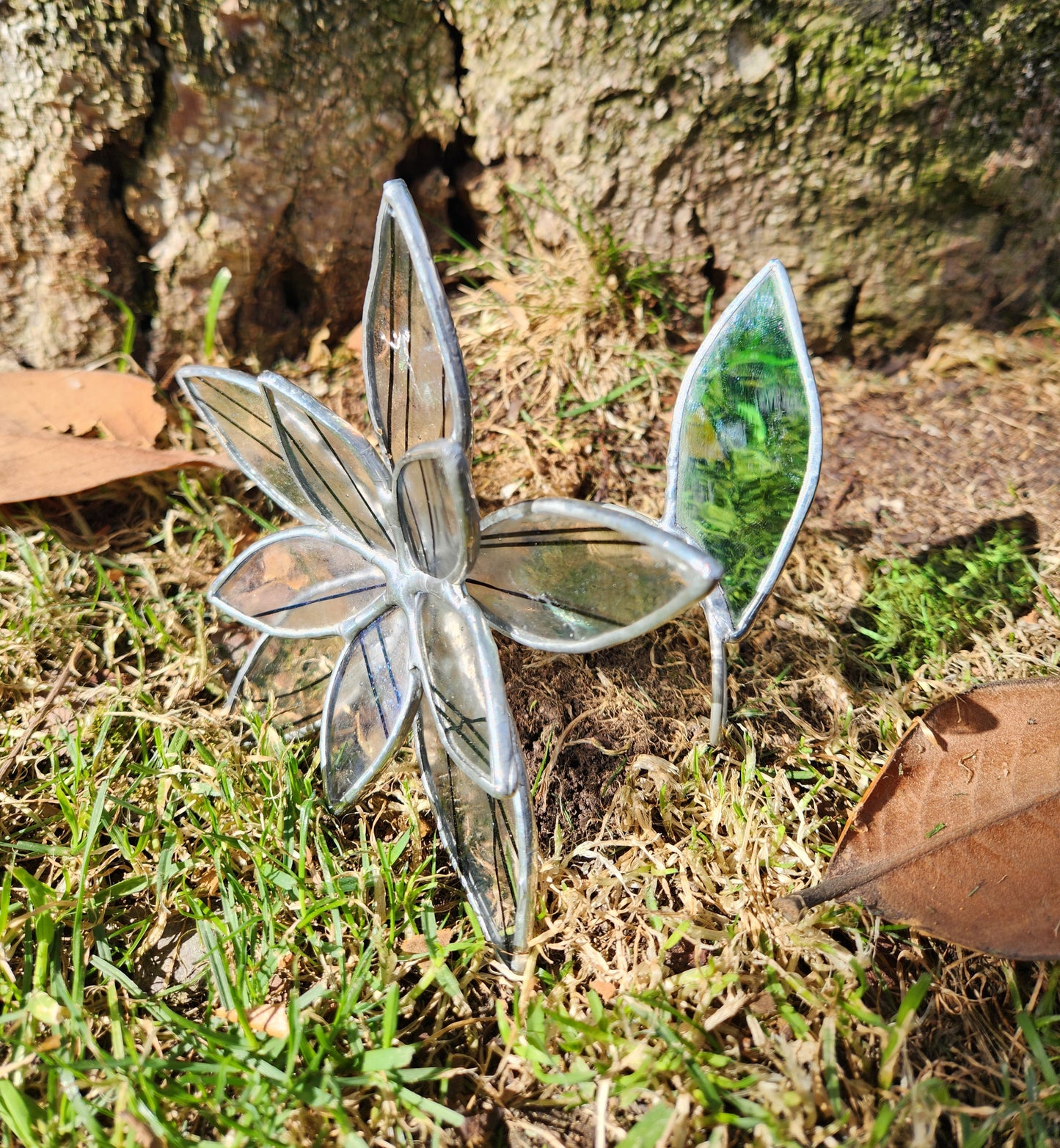 Iridescent Clear with Black Streamer Stained Glass Table Flower