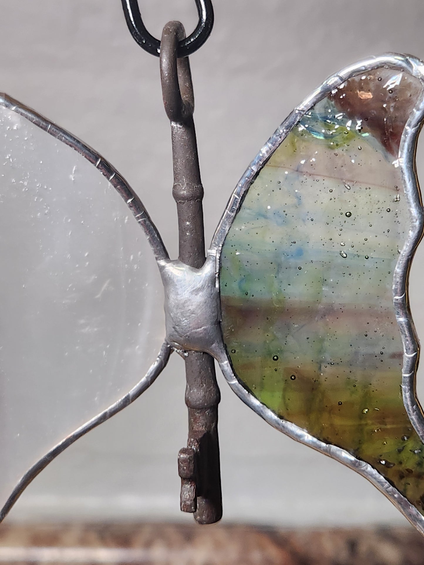 Cloud & Woodland Ripple Stained Glass Flying Key