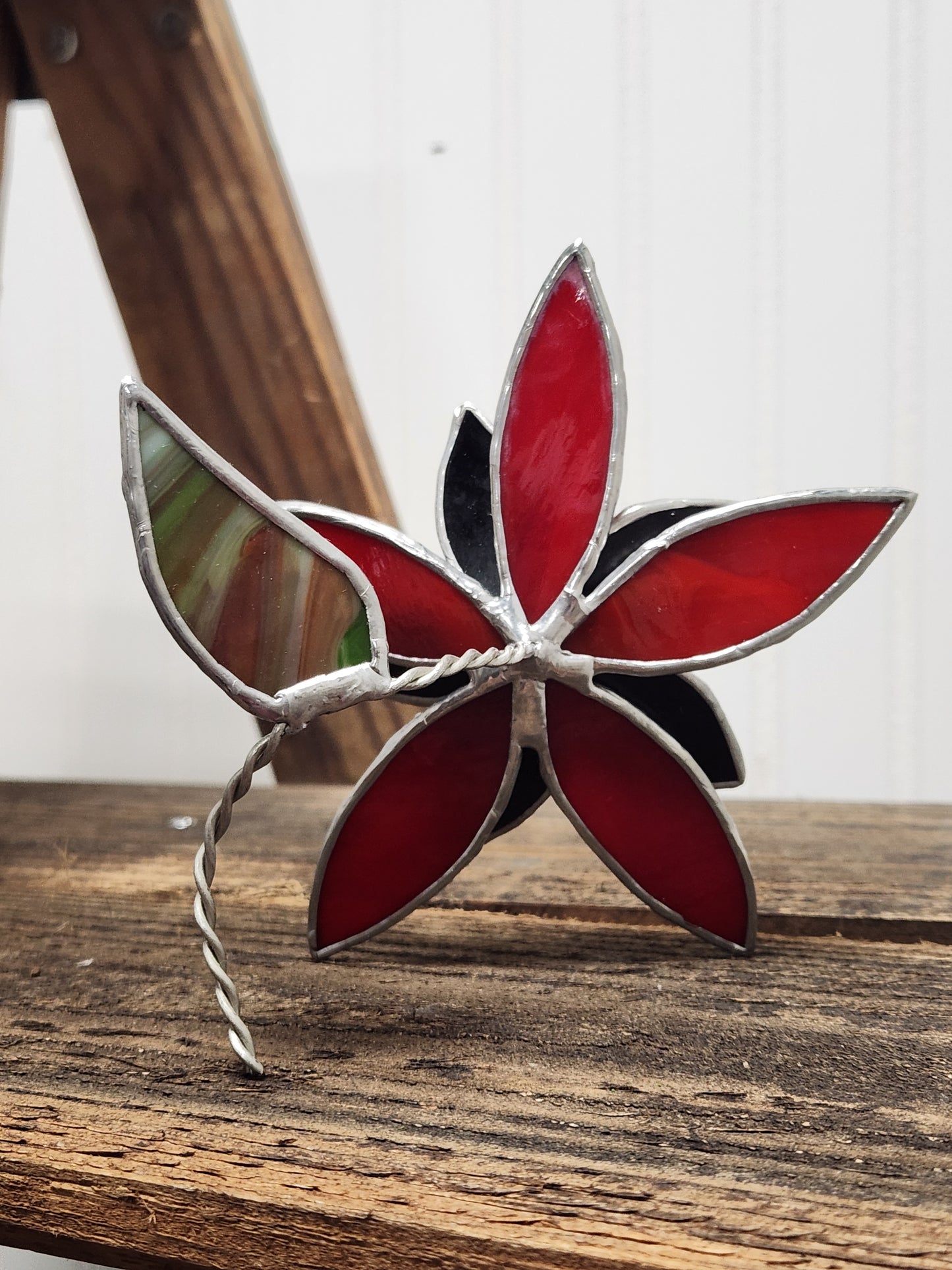 Red-Orange Streaky Glass and Black Waterglass Stained Glass Table Flower