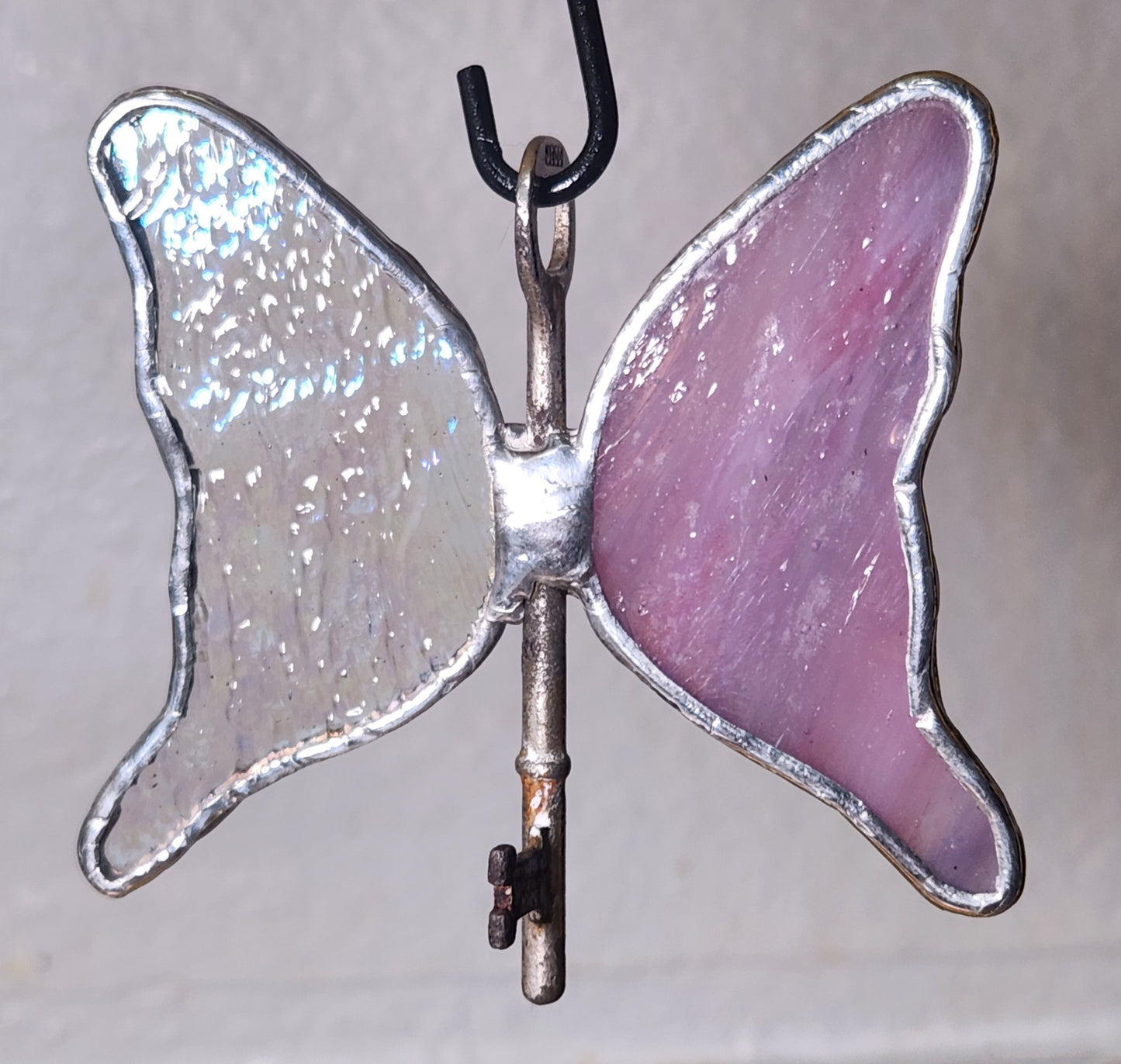 Rainbow Iridescent Crinkle & Purple/Pink Swirls Stained Glass Flying Key