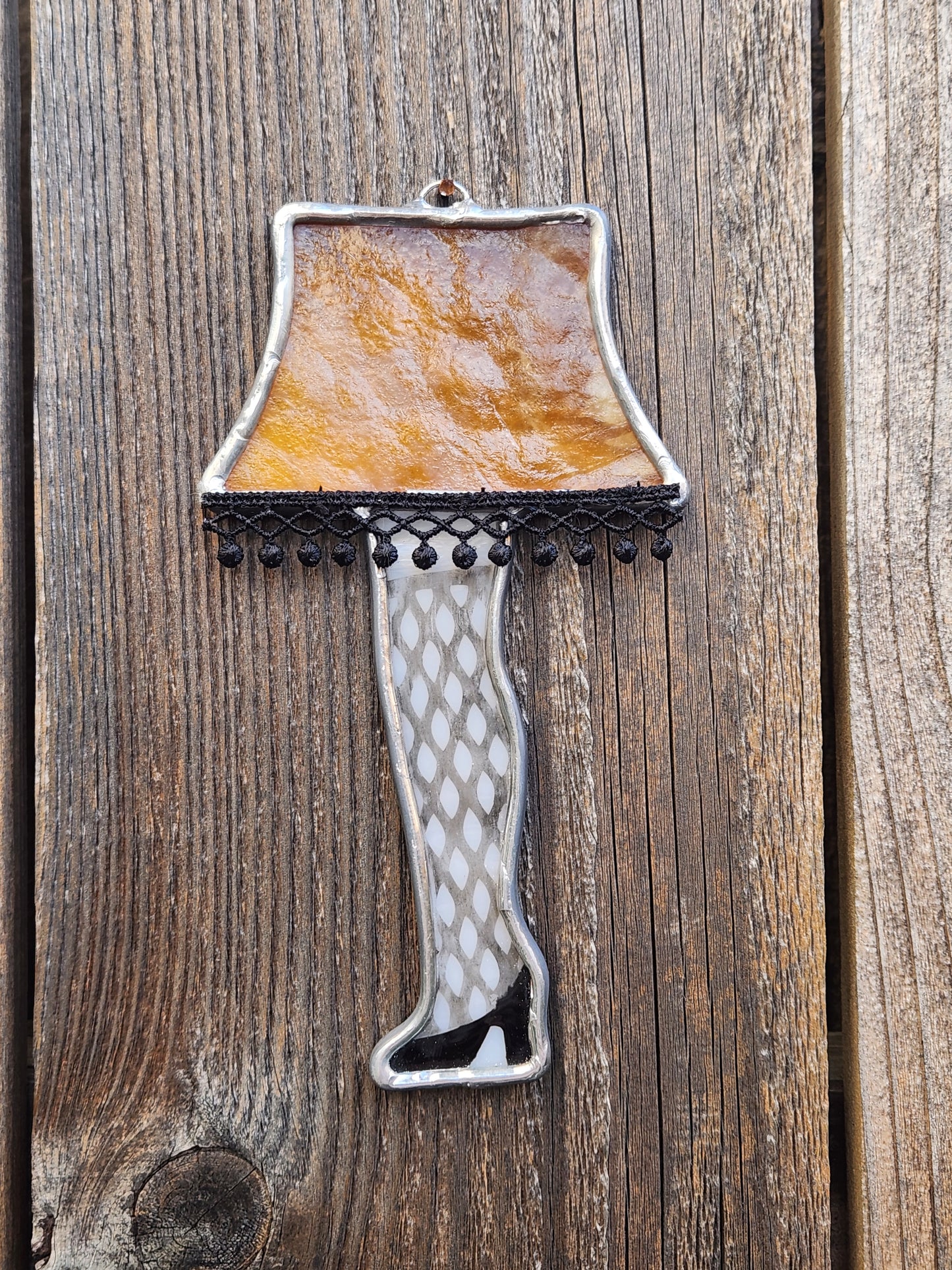 Caramel Cream Lamp Shade Stained Glass Leg Lamp Ornament